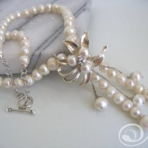 Retro Chic Sterling Flower Pearl Necklace BPD100