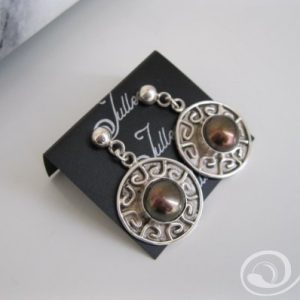 Celtic Bronze Shield Pearl Earring EE006