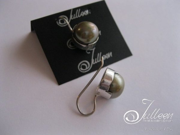 Oyster Green Bezel Set Pearl Sterling Silver Hook Earring - Image 3