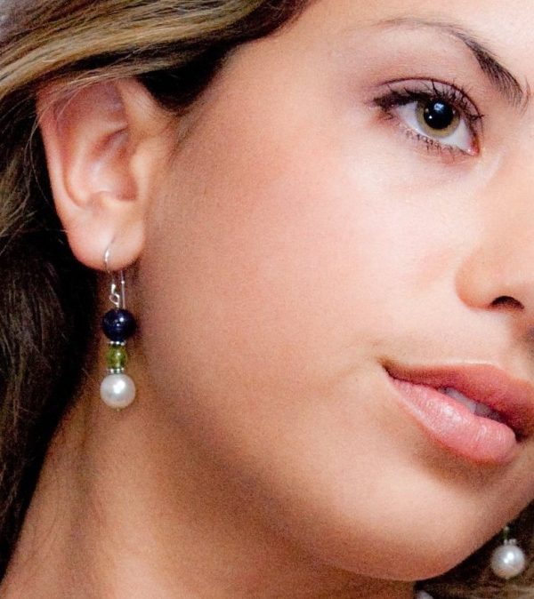 Liza Amethyst Peridot and Pearl Earring - Image 3