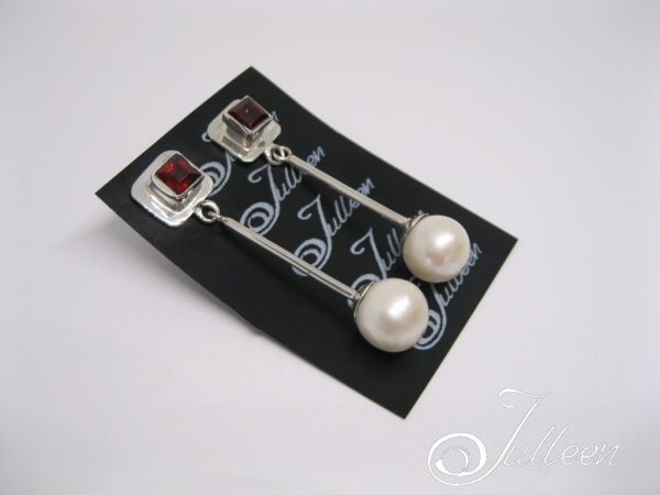 Felicia, Sterling Silver Pearl and Garnet Long Dangle Tube Earring - Image 4