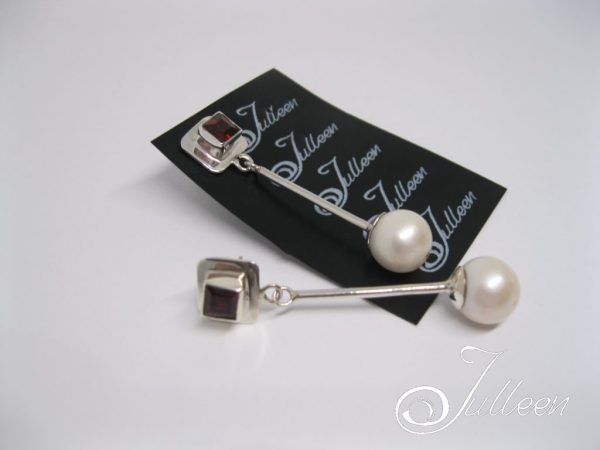 Felicia, Sterling Silver Pearl and Garnet Long Dangle Tube Earring - Image 2