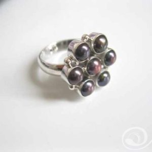 Flower Ring Black