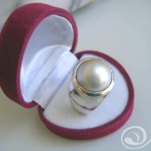 Goddess White Mabe Ring