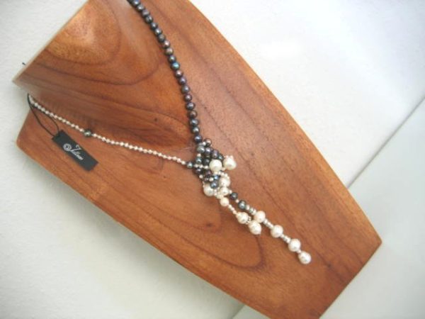 Ying & Yang Necklace - Image 3