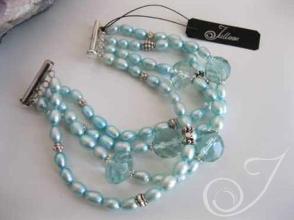 Lady Aqua. Pearl and Chunky Aqua Quartz Bracelet with Slide Clasp