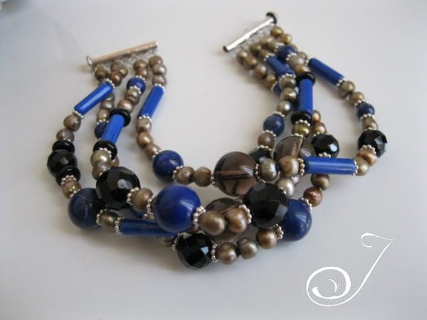 Lavina Lapis Lazuli Bracelet