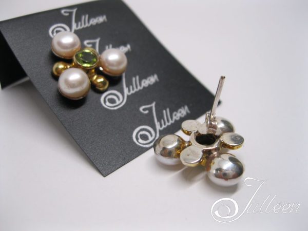 Maja Peridot Earrings - Image 4