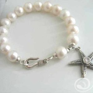 Star Fish Glitz White Pearl Bracelet with Star Fish Charm