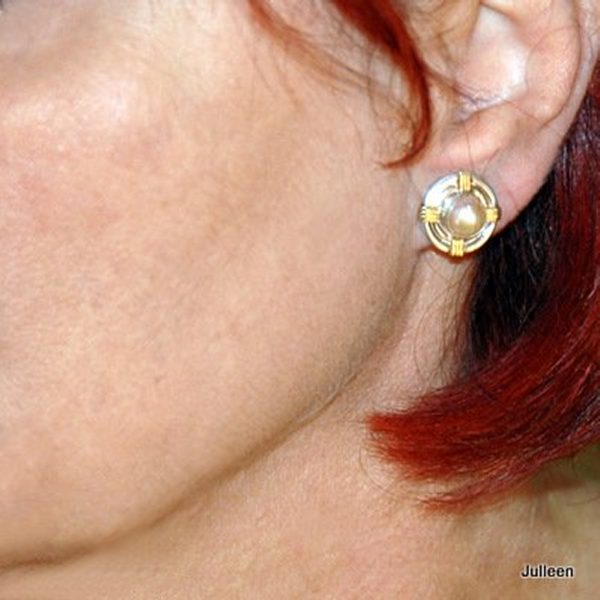 Clip On Nadja Pink Earrings - Image 4