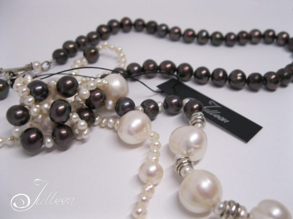 Ying & Yang Necklace - Image 2