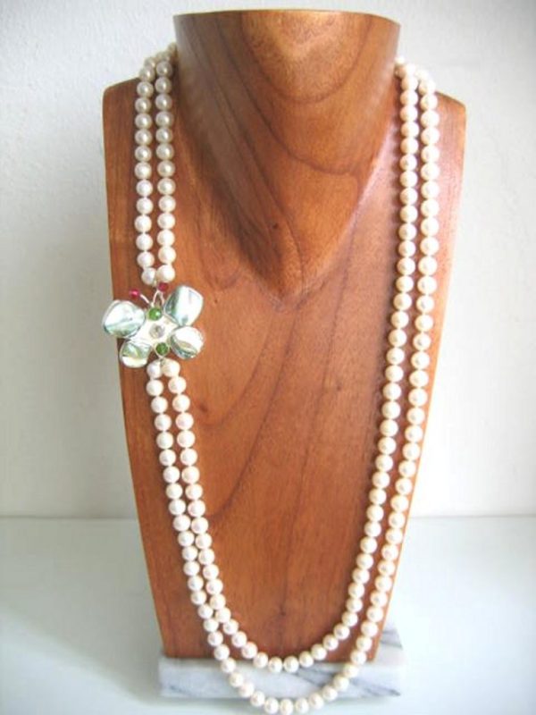 Madame Butterfly Long Pearl Necklace - Image 3