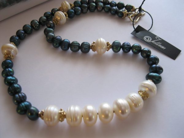 Louisa Necklace Peacock Green and Chunky White Pearl Necklace