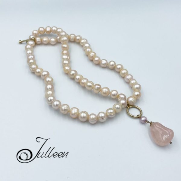 Tessa Pink Pearl Bracelet