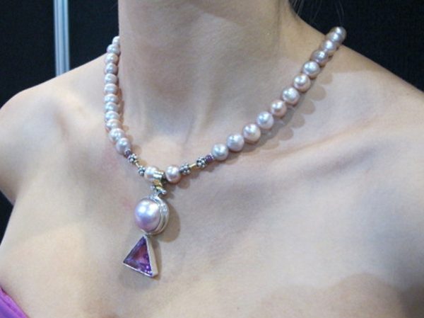 Ms Monroe Set. Hot Pink Trillion Topaz and Mabe Pendant Necklace with Matching Earrings - Image 5