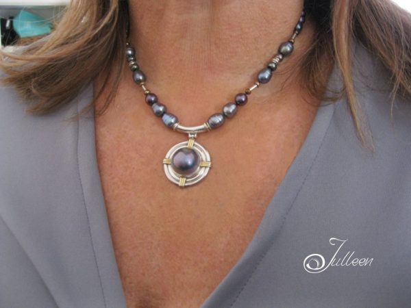 Blue Moon Mabe Black Pearl Pendant Sterling Silver Necklace - Image 3