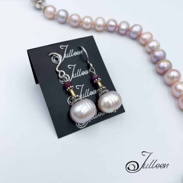 Ms Monroe Set. Hot Pink Trillion Topaz and Mabe Pendant Necklace with Matching Earrings - Image 2