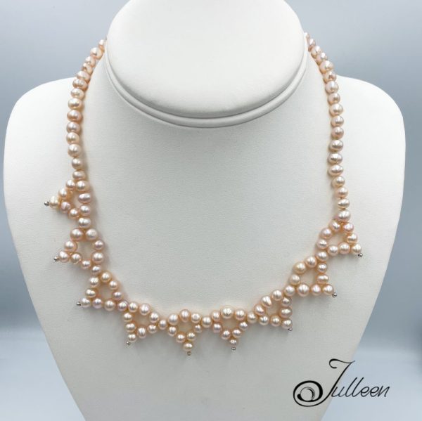 Courteney Necklace Small Peach Pearl Diamond Weave Centre, Necklace - Image 3