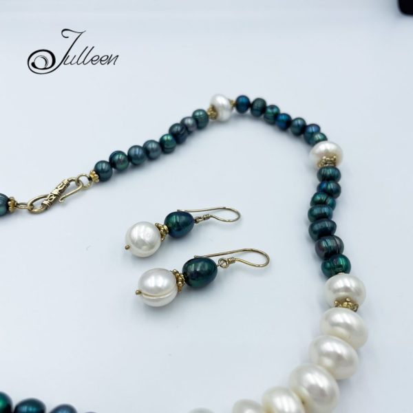 Regal Crush Set. Peacock Green Huge White Pearl and Gold Vermeil Necklace Set with matching earrings - Image 2