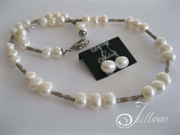 White Glow Large White Pearl Tin Cup Design Sterling Silver Necklace and Matching Earrings - Image 4