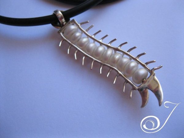 Centipede - Image 3