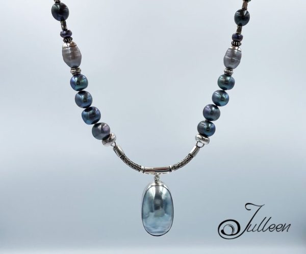 Annie Blue Pearl Necklace. Nautilus Blue Mabe Pendant Pearl and Sterling Silver Necklace - Image 2