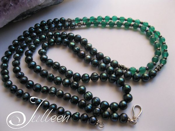 La Peacock. Long Peacock Green Pearl Green Agate and Sterling Silver Necklace 46" - Image 2