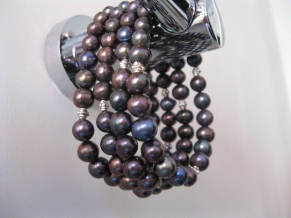 Black Pearl Cuff Bracelet in Sterling Silver - Image 4
