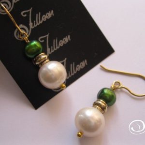 Emerald Green and White Pearl Earring in Gold Vermeil