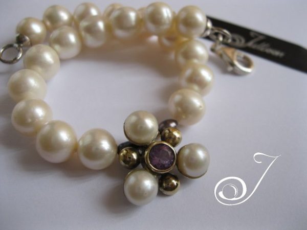 Amethyst and Pearl Flower Bracelet