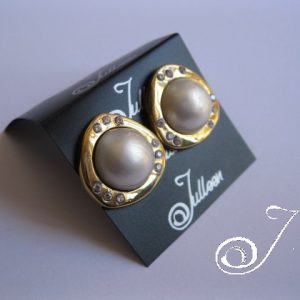 White Mabe Pearl Gold Bling Earring Inspired by Grace Kelly