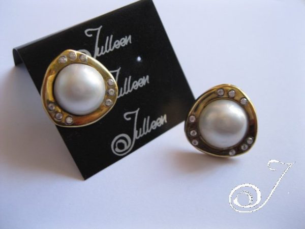 White Mabe Pearl Gold Bling Earring Inspired by Grace Kelly - Image 2