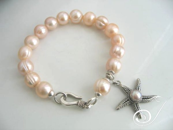 Blush Pink Pearl Bracelet With Pearl Star Fish Charm