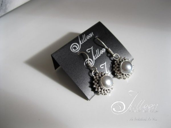 Silver Lace Pearl Earring - Image 2