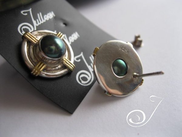 Nadja Peacock Pearl Earring - Image 3