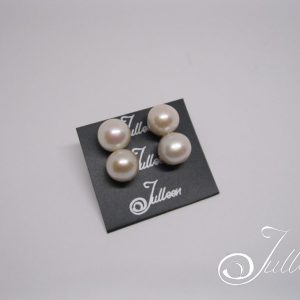 Snow White Double Cup Set Pearl Earring 10 mm