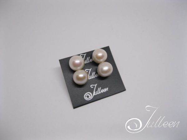 Snow White Double Cup Set Pearl Earring 10 mm