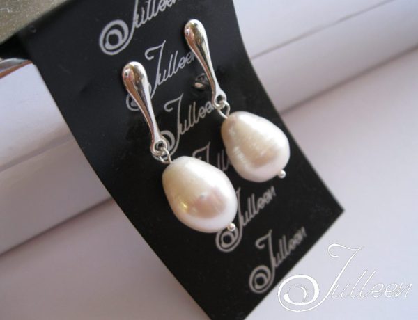 Clip On Large White Pearl Drop Earrings 925
