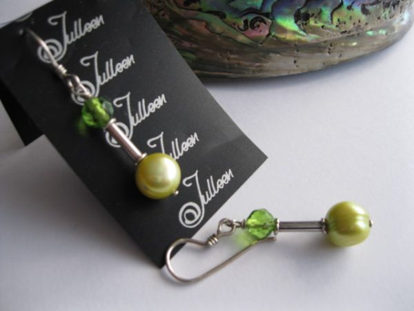 Bright Green Crystal and Lime Pearl Dangly Earring - Image 3