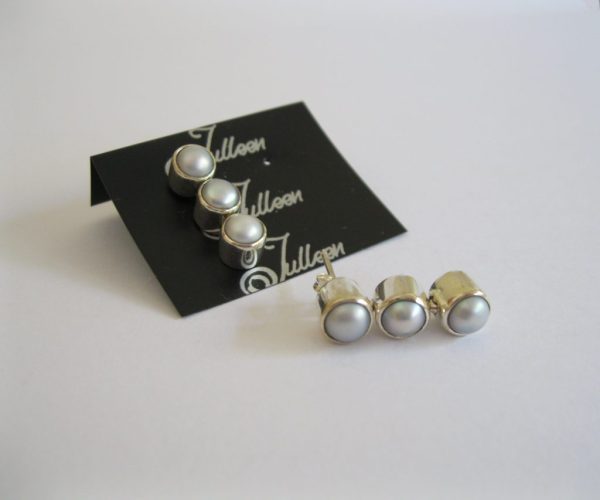 Bezel Set Grey Pearls Triple Drop Style Earring, on Post 925 - Image 2