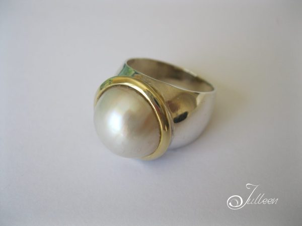 Large White Mabe Sterling Silver Ring with Gold Vermeil Highlights - Image 2