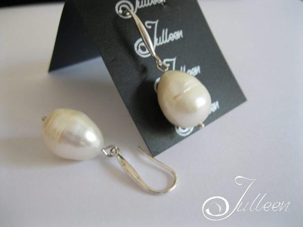 Single Drop Large Chunky White Oval Pearl Earring 925 - Image 3