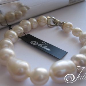 White Chunky Mixed Pearl Bracelet Heart Clasp 925