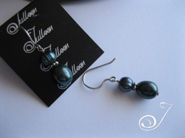 Double Pearl Peacock Green Hook Earring 925 - Image 4