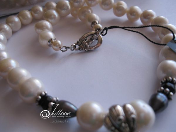 Huge Onyx O Ring Stone Pendant on Huge White Pearl Necklace 925 - Image 3