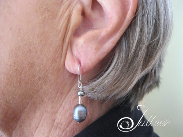 Silver Grey Double Pearl Hook Earring 925 - Image 5