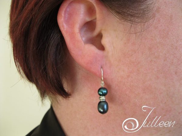 Peacock Green Double Pearl Hook Earring 925 - Image 4