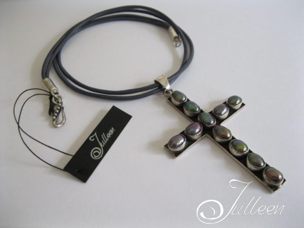 75mm Black Pearl Sterling Silver Cross on Leather Necklette - Image 2