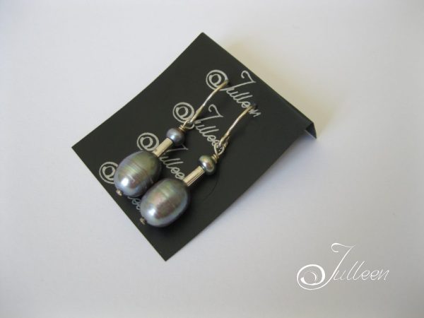 Silver Grey Double Pearl Hook Earring 925 - Image 3
