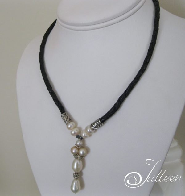 Pearl Weave, Unique Drop Style Pendant on Leather 925 - Image 2